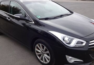 Hyundai i40 231.000 km 5.200 &euro; Zülpich 53909