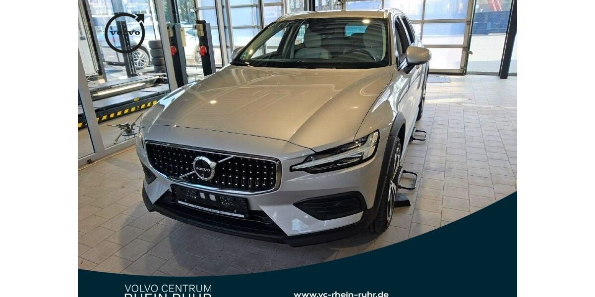 Volvo V60 Cross Country 36.838 km 36.990 &euro; Essen-Kray 45309