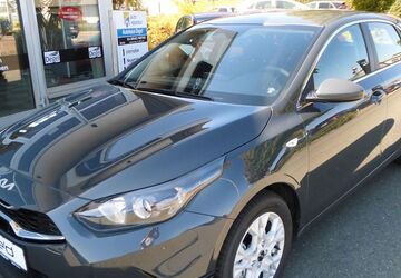 Kia ceed / Ceed 1.100 km 25.490 &euro; Hof 95030