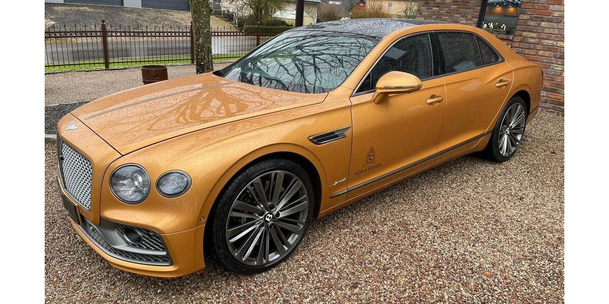Bentley Flying Spur 15.900 km 234.900 &euro; München 81737