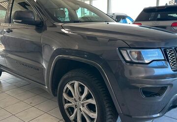 Jeep Grand Cherokee 289.625 km 10.900 &euro; Raguhn-Jeßnitz 06779