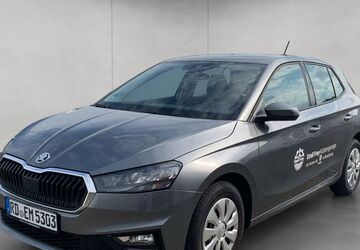 Skoda Fabia 4.990 km 17.980 &euro; Rendsburg 24768