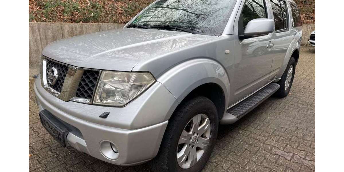 Nissan Pathfinder 336.000 km 3.950 &euro; Mönchengladbach 41069