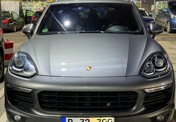 Porsche Cayenne 151.500 km 28.000 &euro; Berlin 13086