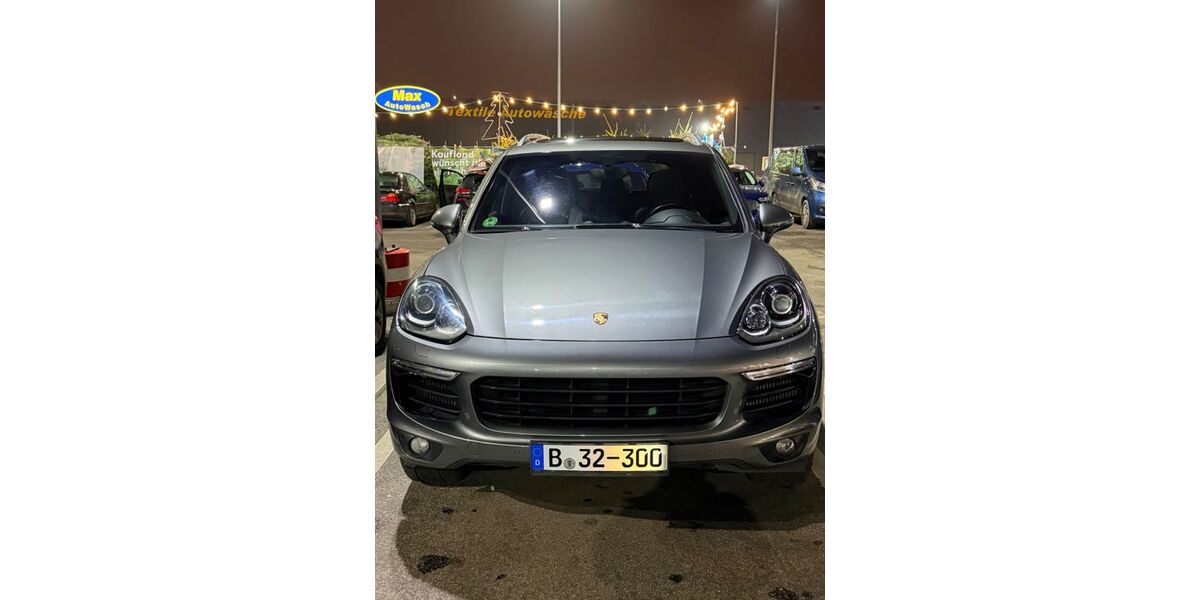 Porsche Cayenne 151.500 km 28.000 &euro; Berlin 13086