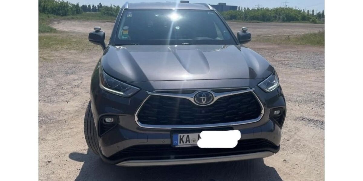 Toyota Highlander 69.500 km 44.500 &euro; Bruchsal 76646