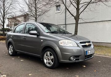 Chevrolet Aveo 96.000 km 2.999 &euro; Erfurt 99085