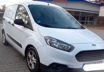 Ford Transit Courier 47.800 km 8.900 &euro; Hohenstein-Ernstthal 09337