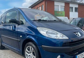 Peugeot 1007 84.000 km 3.490 &euro; Berlin 10551