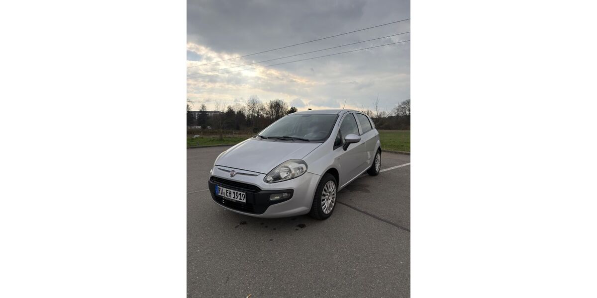 Fiat Punto 163.000 km 2.800 &euro; Weingarten 88250