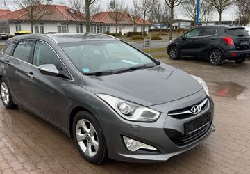 Hyundai i40 200.000 km 4.999 &euro; Gotha 99867