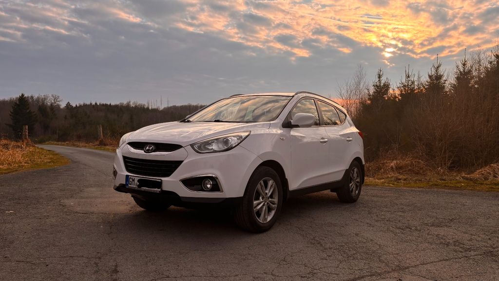 Hyundai ix35 87.000 km 9.300 &euro; Bergneustadt 51702