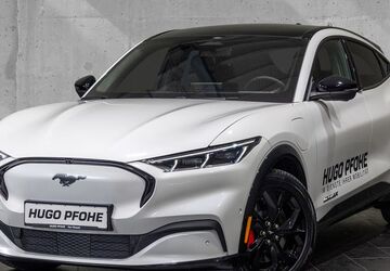 Ford Mustang Mach-E 26.211 km 43.990 &euro; Hamburg 22335