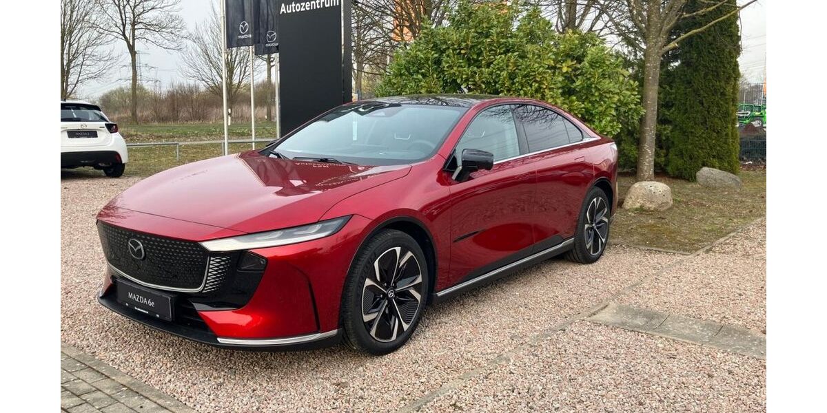 Mazda 6e 2.626 km 37.350 &euro; Rostock-Roggentin 18184