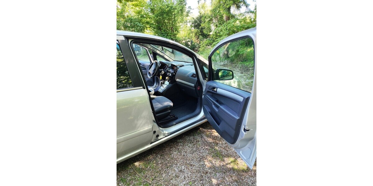 Opel Zafira 173.500 km 6.750 &euro; Dachau 85221