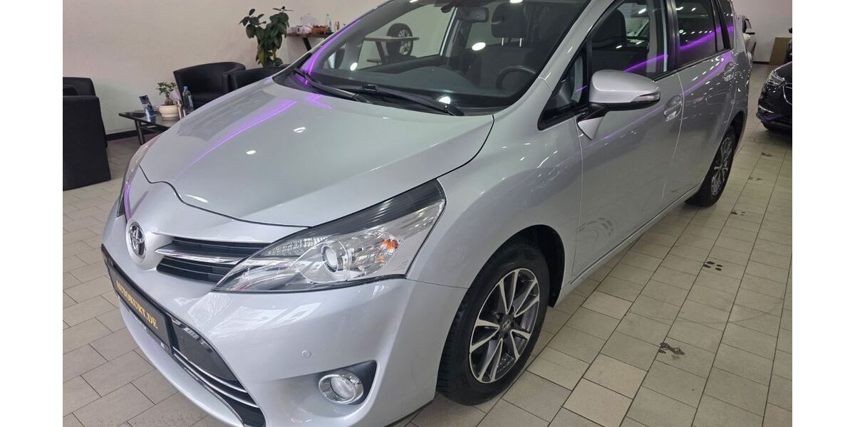 Toyota Verso 91.302 km 13.490 &euro; Recklinghausen 45661
