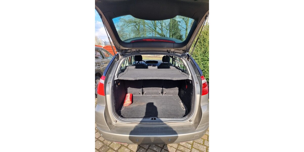 Citroen C4 Picasso 149.000 km 3.800 &euro; Grevenbroich 41515