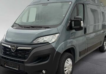 Opel Movano 111.600 km 19.890 &euro; München 80339