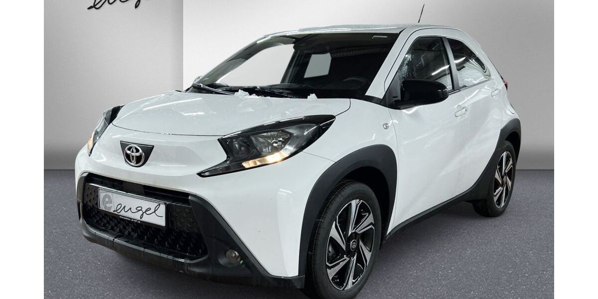 Toyota Aygo (X) 17.500 km 16.479 &euro; Wunsiedel 95632