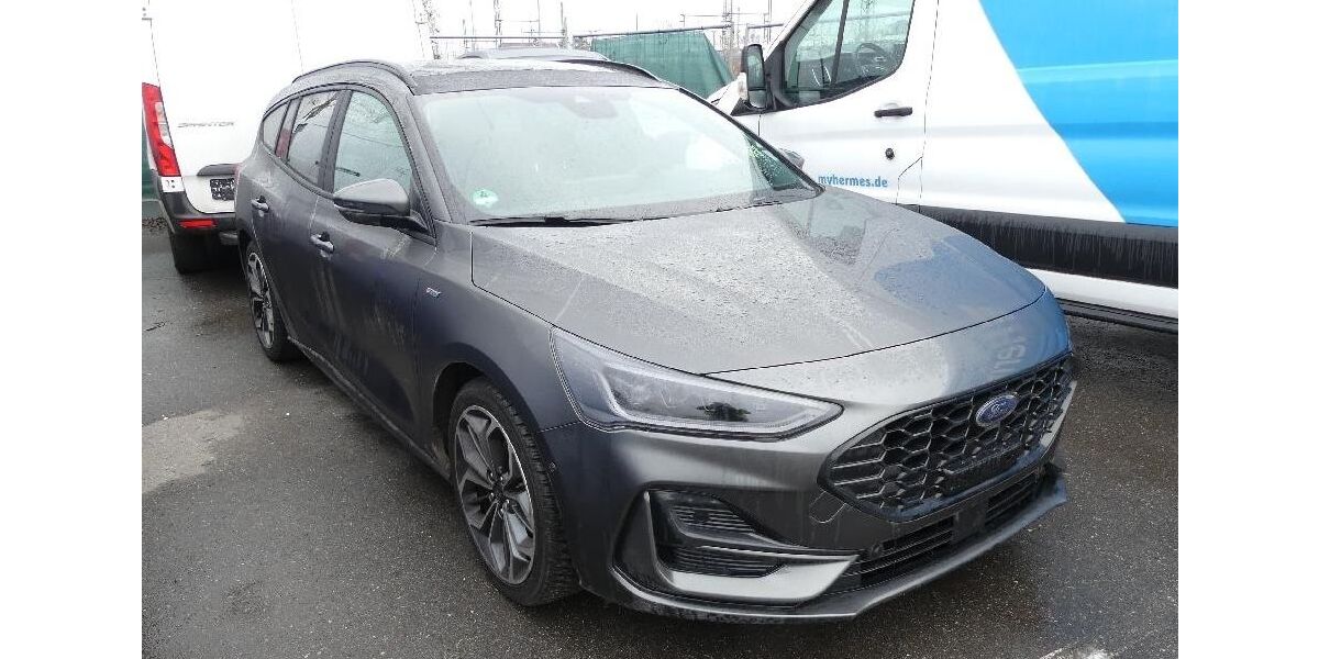 Ford Focus 16.607 km 25.440 &euro; Lonnerstadt 91475