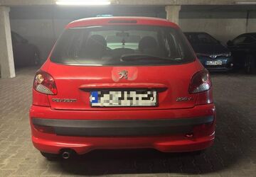 Peugeot 206 180.000 km 2.300 &euro; Hockenheim 68766