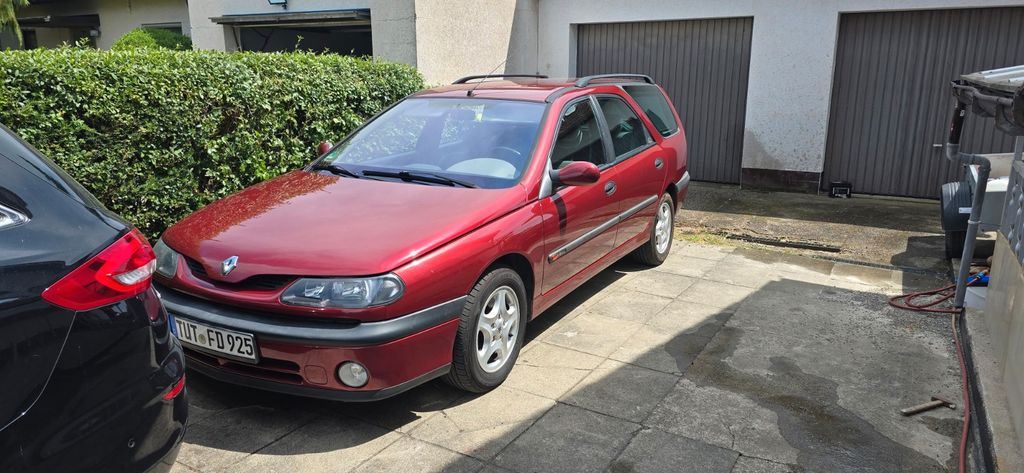 Renault Laguna 155.000 km 3.199 &euro; Aldingen 78554