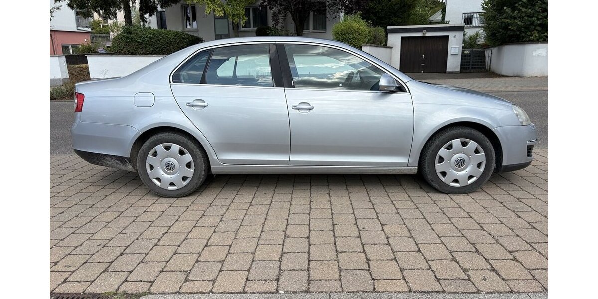 VW Jetta V Comfortline 153.500 km 1.990 &euro; Neckarsulm 74172