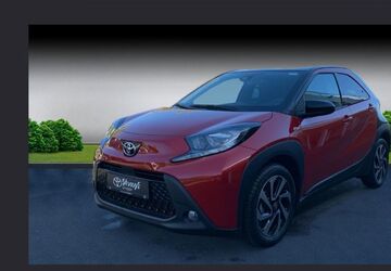 Toyota Aygo (X) 1.500 km 16.990 &euro; Würzburg 97076