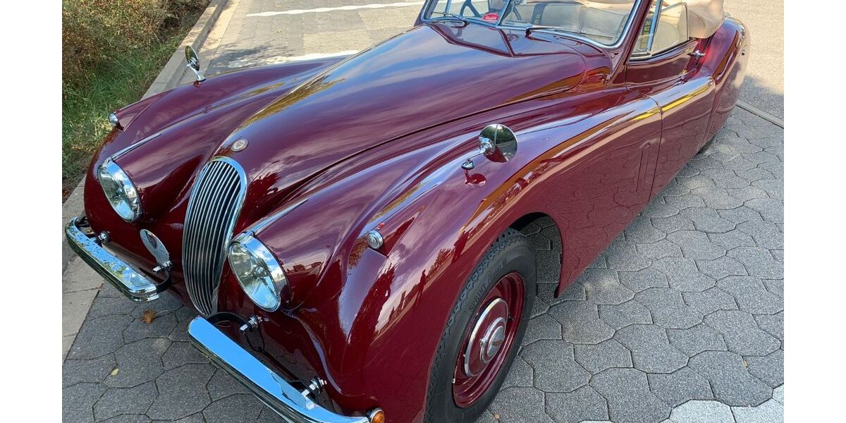 Jaguar XK 13.601 km 86.490 &euro; Ansbach 91522
