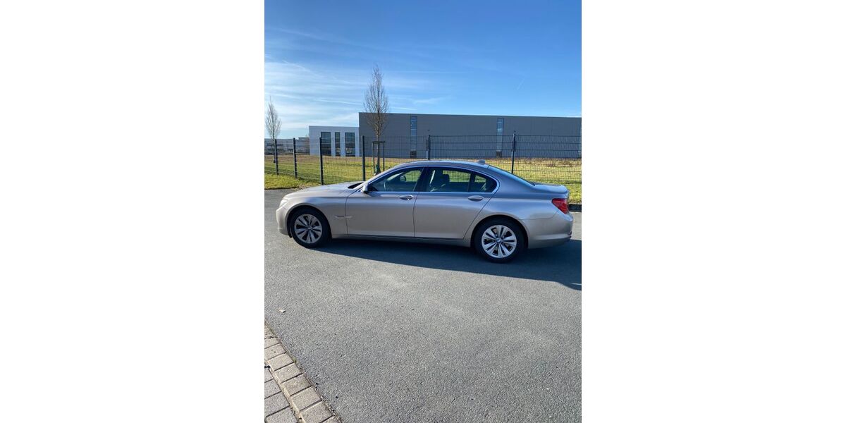 BMW 740 157.000 km 11.000 &euro; Dietzenbach 63128