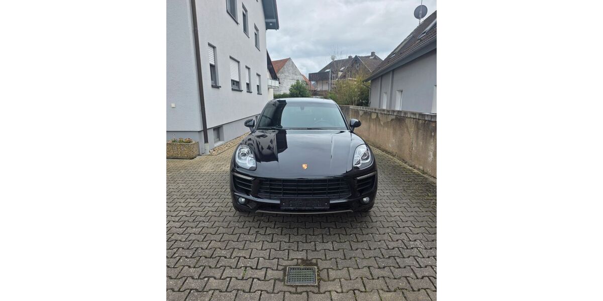 Porsche Macan 86.000 km 39.100 &euro; Au an Rhein 76474