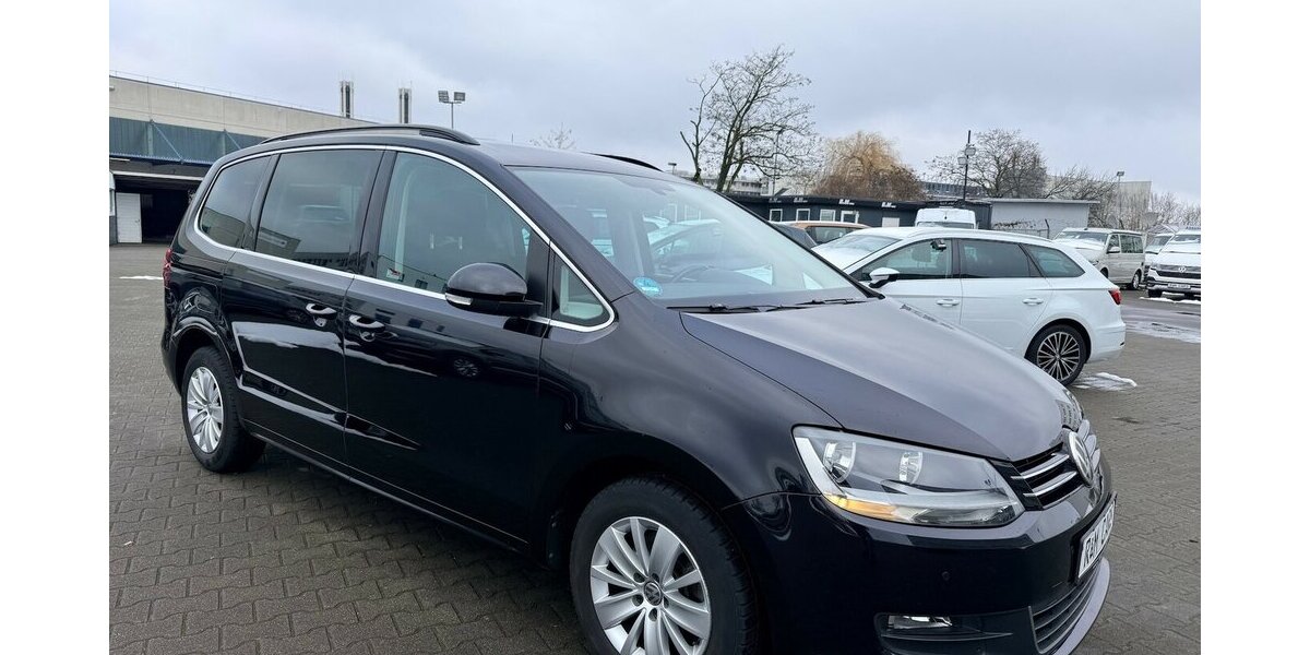 VW Sharan 1.4 TSI Comfortline 7Sitze/Navi/Scheckh 95.100 km 17.999 &euro; Frankfurt 60386