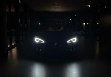 Tesla Model S 185.000 km 46.000 &euro; Heroldsberg 90562