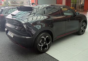 Alfa Romeo Junior 4.250 km 26.990 &euro; Rheda-Wiedenbrück 33378