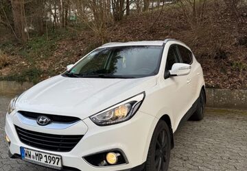 Hyundai ix35 172.400 km 8.599 &euro; Montabaur 56410