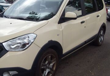Dacia Lodgy 230.000 km 8.211 &euro; Waldsassen 95652