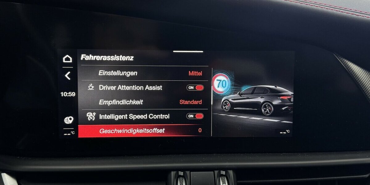 Alfa Romeo Giulia 2.0 Competizione Q4 Turbo CarPlay Kamera 9.970 km 38.920 &euro; Lich 35423