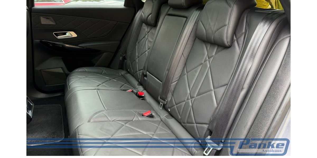 DS Automobiles DS7 Crossback Rivoli + 53.555 km 27.990 &euro; Berlin 13187