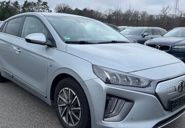 Hyundai IONIQ 99.989 km 12.900 &euro; Wildau 15745