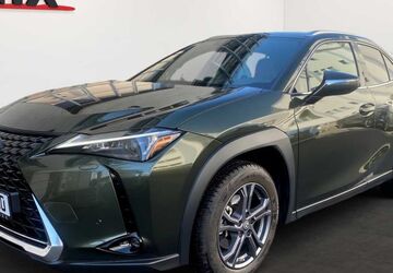 Lexus UX 10.000 km 43.900 &euro; Frankfurt 60314