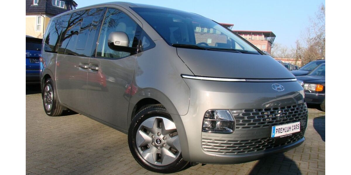 Hyundai STARIA 24.308 km 39.980 &euro; Falkensee 14612