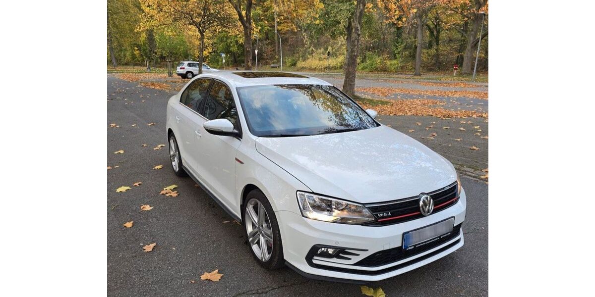 VW Jetta 36.910 km 16.500 &euro; Braunschweig 38100