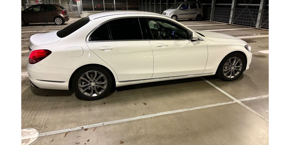 Mercedes-Benz C 250 241.000 km 12.250 &euro; Völklingen 66333