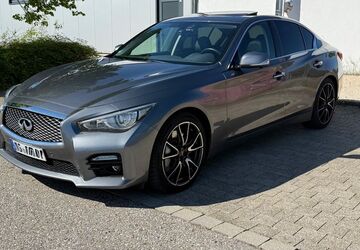 INFINITI Q50 130.500 km 19.000 &euro; Marktl 84533