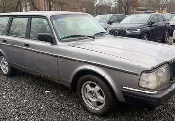 Volvo 240 263.000 km 7.980 &euro; Berlin 12109