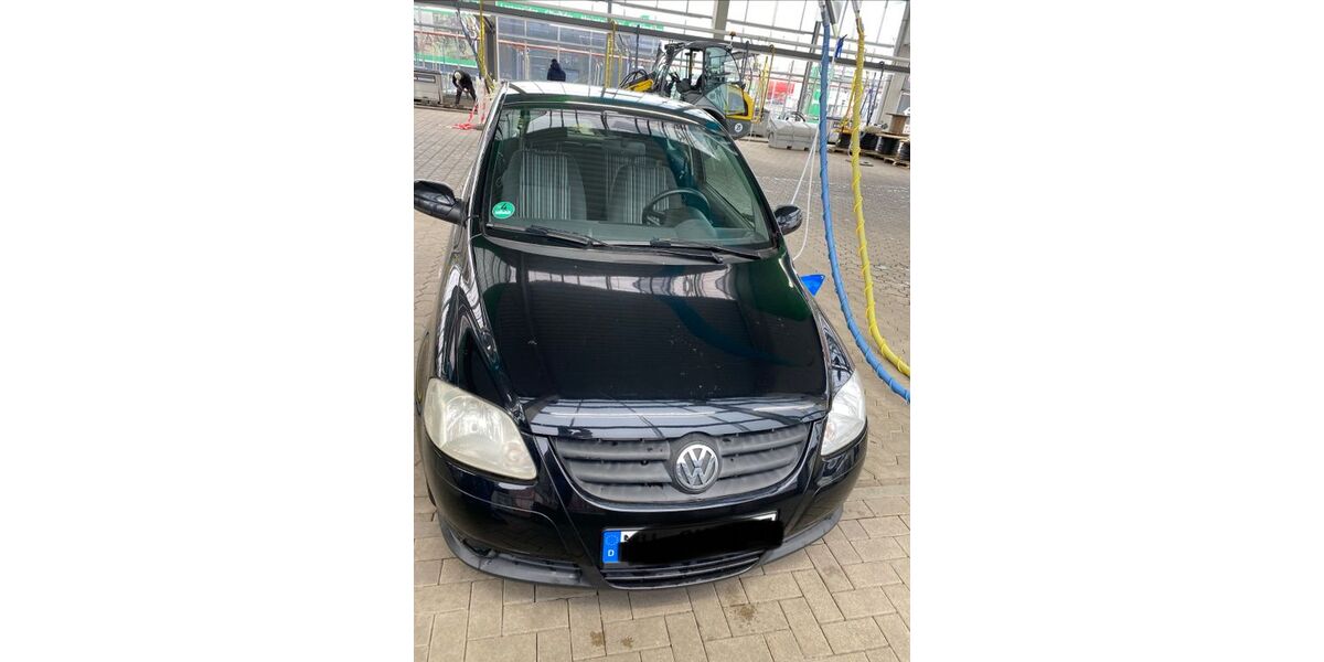 VW Fox 245.292 km 900 &euro; Mülheim 45478