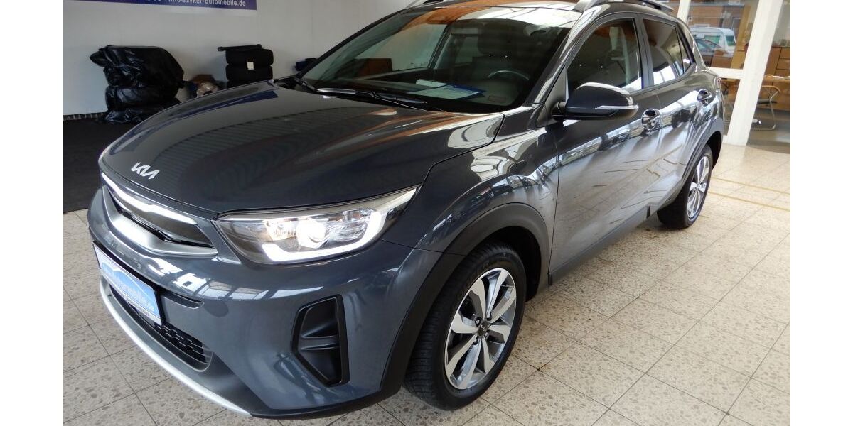 Kia Stonic 61.000 km 15.490 &euro; Syke 28857