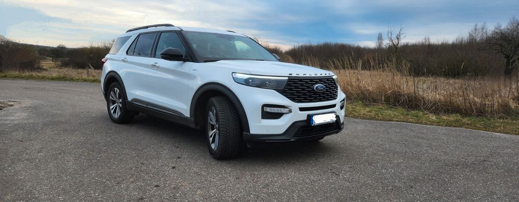 Ford Explorer 91.000 km 37.100 &euro; Stralsund 18437