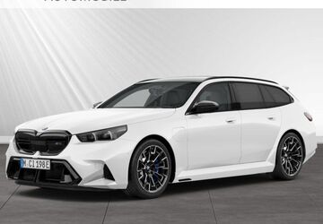 BMW M5 1.700 km 120.909 &euro; Kleve 47533