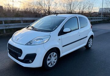 Peugeot 107 78.000 km 4.490 &euro; Herford 32052